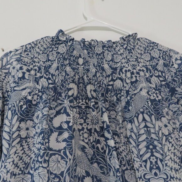 J.Crew Floral and Mermaid Print Pin Tuck Cotton/Silk Blend Top Size 0 - Picture 8 of 14